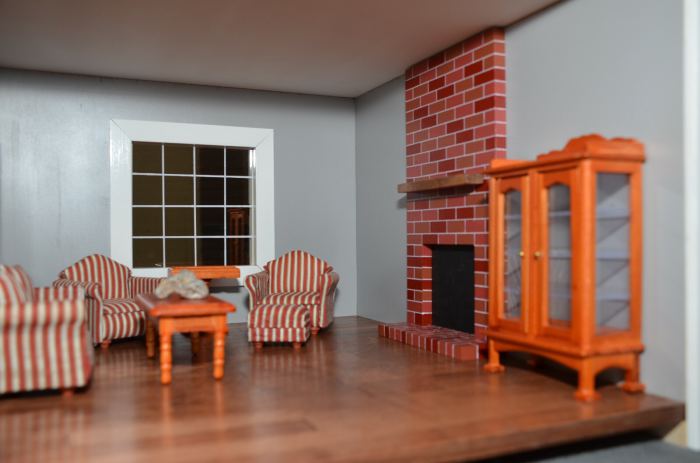 1/12 scale custom made dollhouse