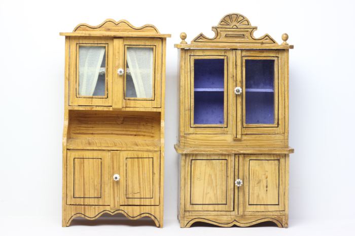 Antique German Dollhouse Christian Hacker Painted Kitchen Furniture Miniature