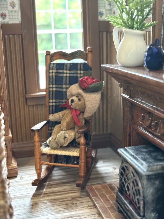 Dollhouse Furnished Wooden Room Box Vintage OOAK Childs Bed Room+Acc 1:12