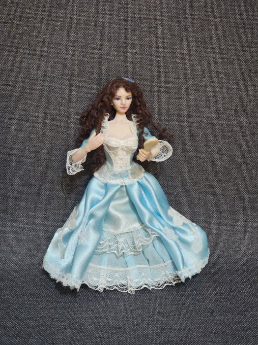 OOAK Miniature 1:12th scale Dollhouse Woman Lady Doll Artist Hand Sculpted
