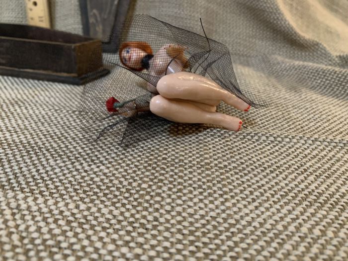 Dollhouse Miniature 1:12 Hand Sculpted Naked Vampire coffin Artisian Doll OOAK