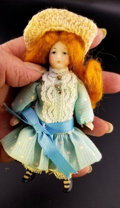DOLLHOUSE MINIATURE ARTISAN PORCELAIN GIRL DOLL IN BLUE DRESS & CROTCHET HAT